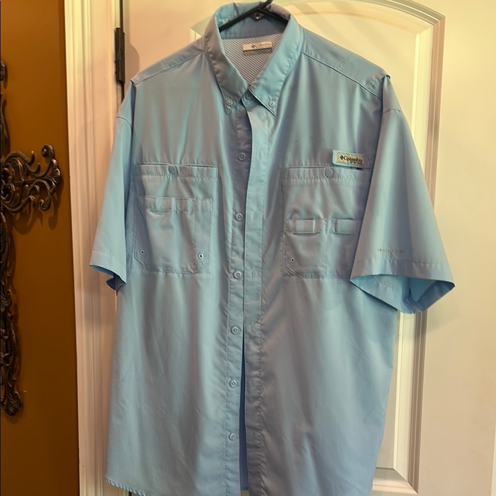 Columbia Blue Casual Button Down Shirt